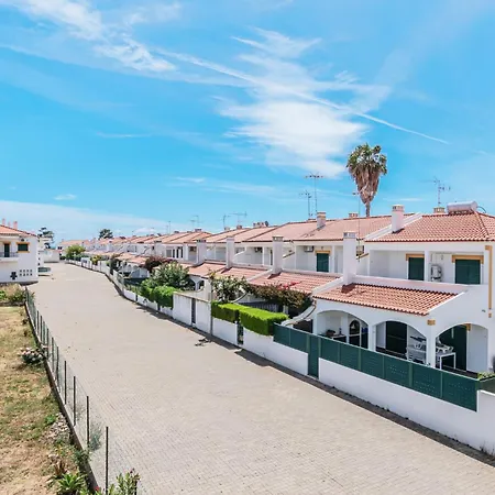 Cotovia Vacations Steps From The Daire Altura